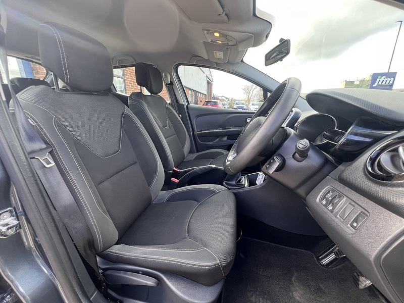 Used Renault Clio for sale - 77891407: Photo 3