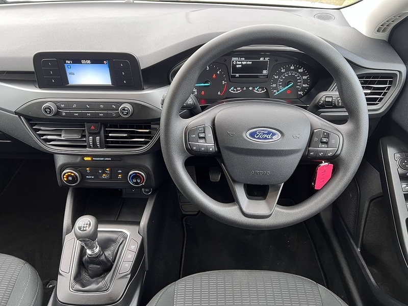 Used Ford Focus 2019 for sale - 76520857: Photo 11