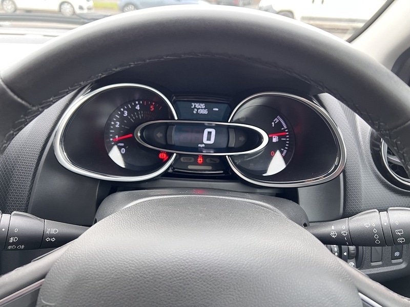 Used Renault Clio 2025 for sale - 77735207: Photo 11