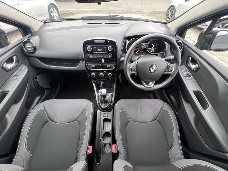 Used Renault Clio 2025 for sale - 77735207: Photo 2