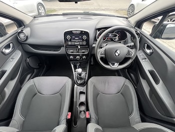 Used Renault Clio 2025 for sale - 77735207: Photo