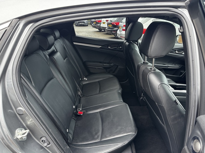 Used Honda Civic 2020 for sale - 77007738: Photo 4