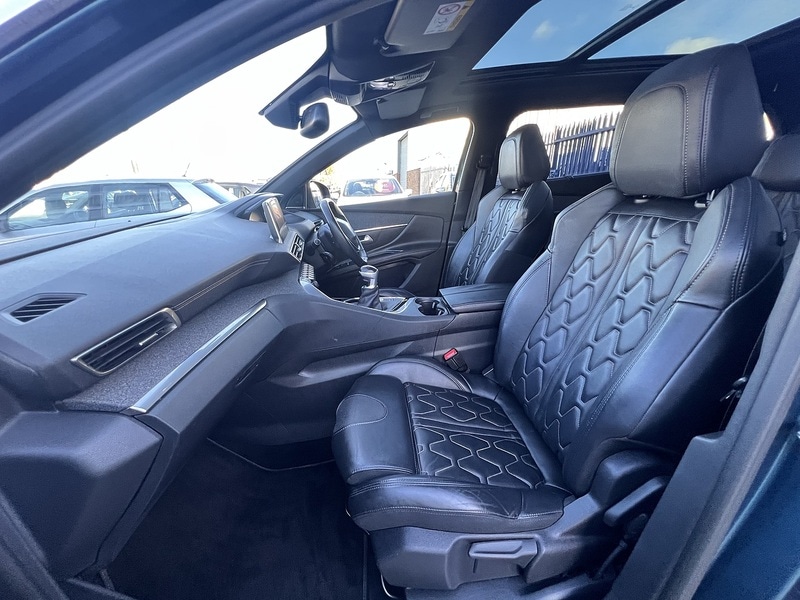 Used Peugeot 5008 2017 for sale - 76430512: Photo 13