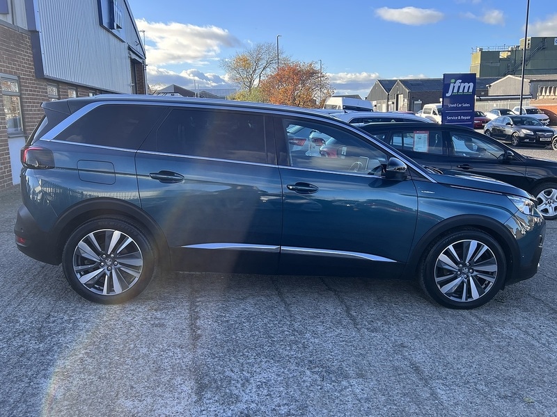 Used Peugeot 5008 2017 for sale - 76430512: Photo 5