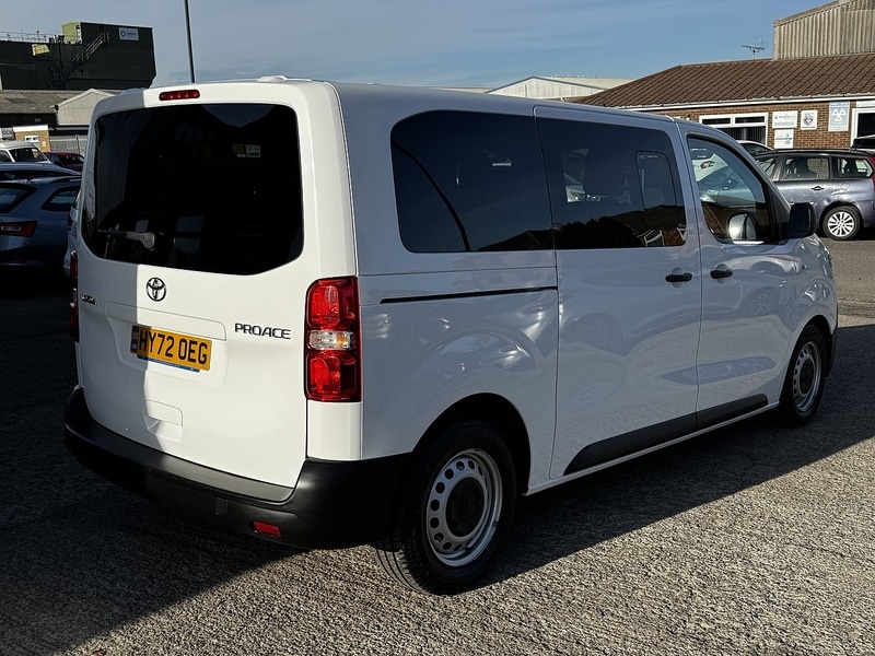 Used Toyota PROACE CITY Verso 2022 for sale - 76430511: Photo 14