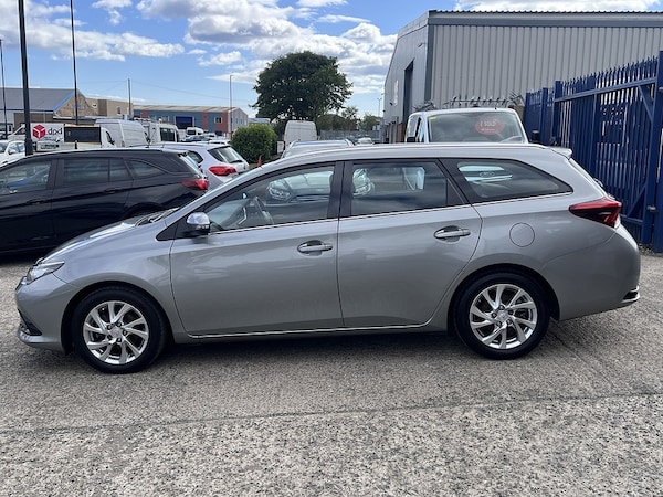 Used Toyota Auris 2016 for sale - 75398166: Photo 9