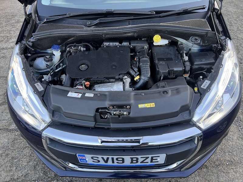 Used Peugeot 208 2019 for sale - 76884461: Photo 20