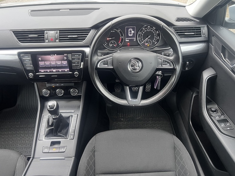 Used Skoda Superb 2025 for sale - 77452616: Photo 11