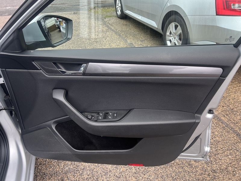 Used Skoda Superb 2025 for sale - 77452616: Photo 16