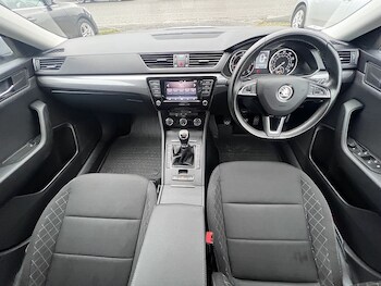 Used Skoda Superb 2025 for sale - 77452616: Photo