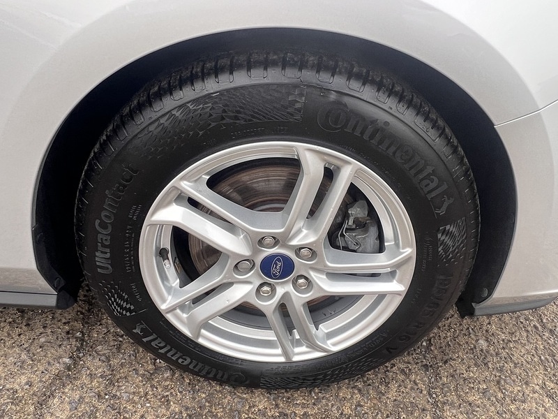 Used Ford Focus for sale - 76502845: Photo 22