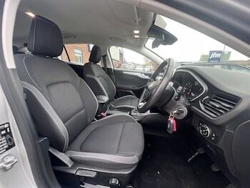 Used Ford Focus 2019 for sale - 76502845: Photo