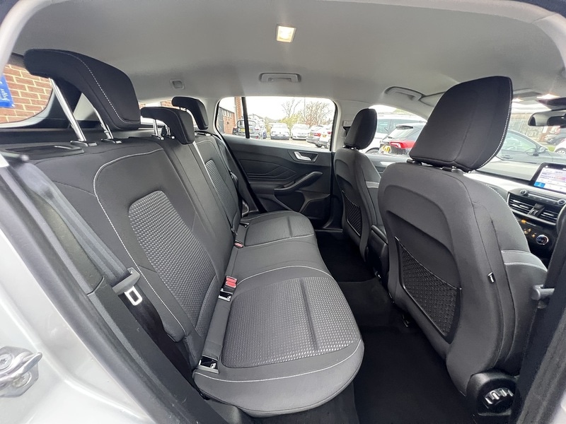 Used Ford Focus for sale - 76502845: Photo 4