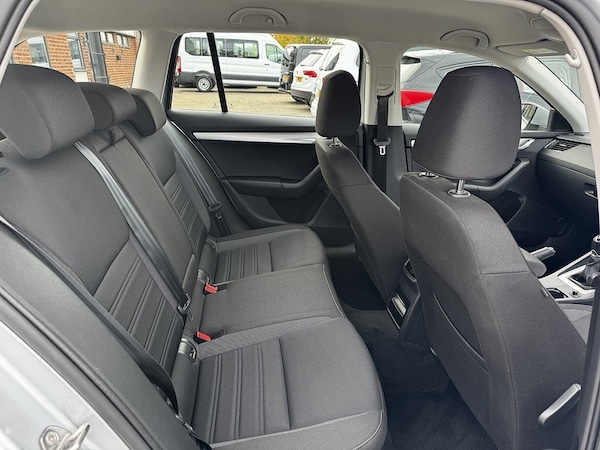 Used Skoda Octavia for sale - 76236303: Photo 4