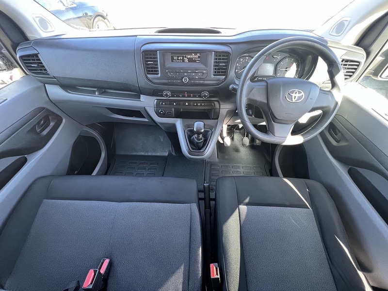 Used Toyota PROACE CITY Verso 2021 for sale - 78118506: Photo 2