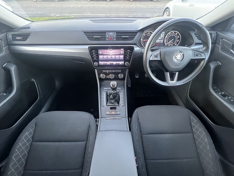 Used Skoda Superb 2025 for sale - 76618278: Photo 2