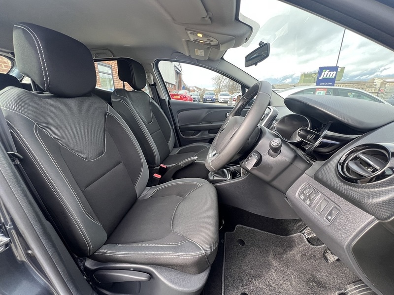 Used Renault Clio for sale - 77850883: Photo 3