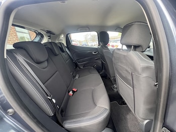 Used Renault Clio 2019 for sale - 77850883: Photo