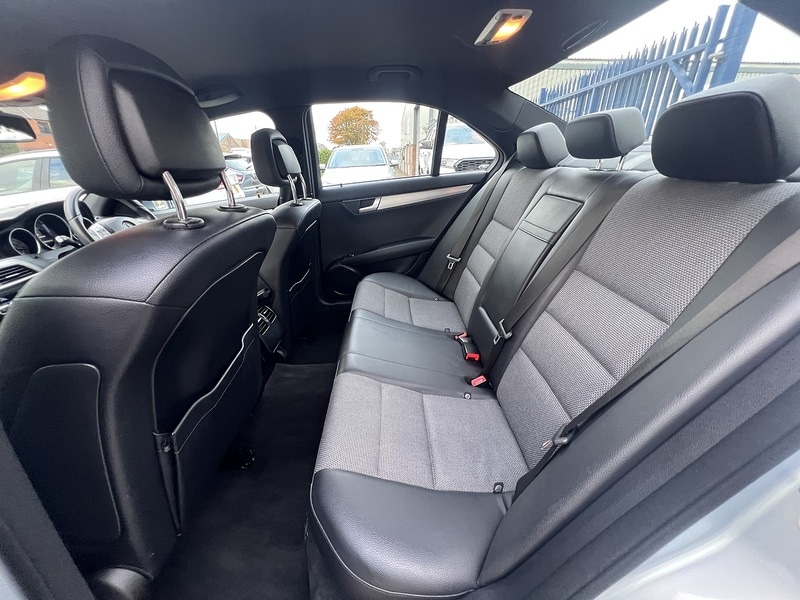 Used Mercedes-Benz C Class 2013 for sale - 76330397: Photo 15