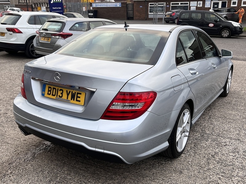 Used Mercedes-Benz C Class 2013 for sale - 76330397: Photo 6