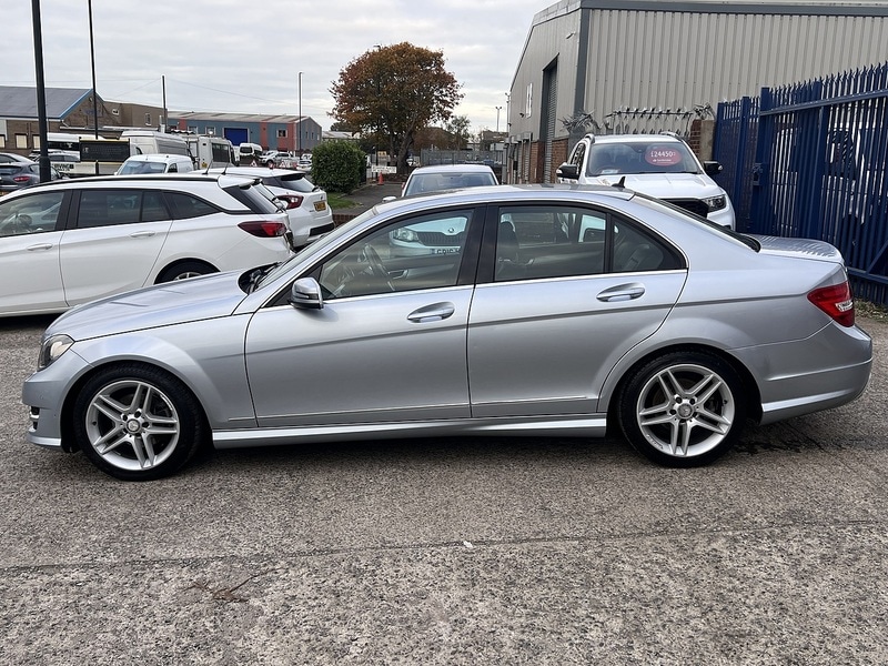 Used Mercedes-Benz C Class 2013 for sale - 76330397: Photo 9