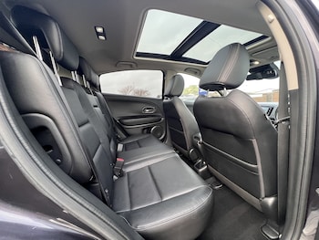 Used Honda HR-V 2020 for sale - 77477864: Photo