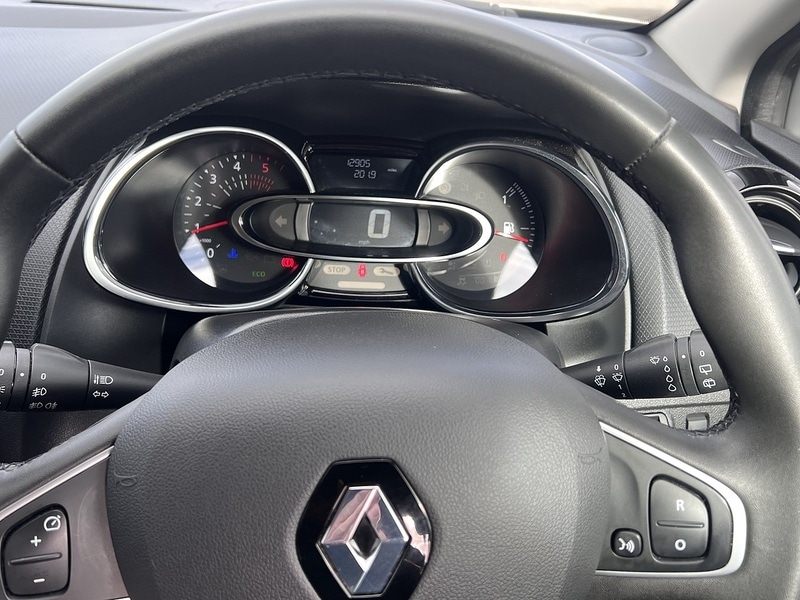 Used Renault Clio for sale - 77850887: Photo 12