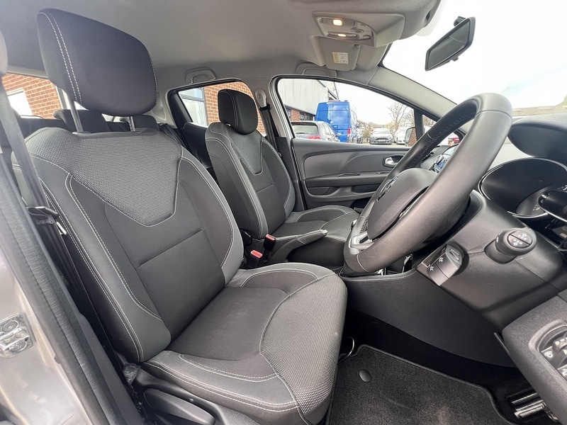 Used Renault Clio for sale - 77850887: Photo 3