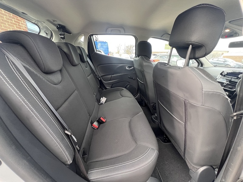 Used Renault Clio for sale - 77850887: Photo 4