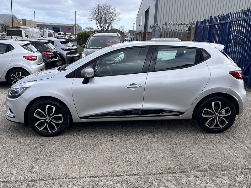 Used Renault Clio for sale - 77850887: Photo 9