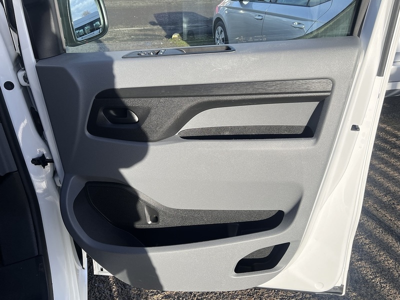 Used Vauxhall Vivaro 2022 for sale - 76591235: Photo 13