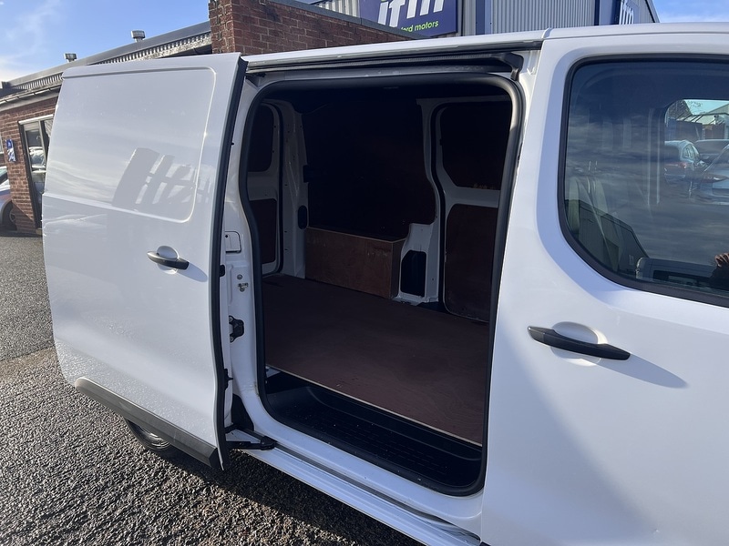 Used Vauxhall Vivaro 2022 for sale - 76591235: Photo 14