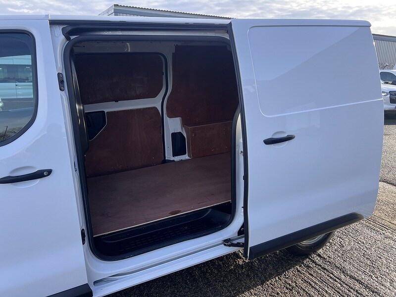 Used Vauxhall Vivaro 2022 for sale - 76591235: Photo 15