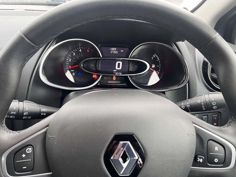 Used Renault Clio for sale - 76128064: Photo 12