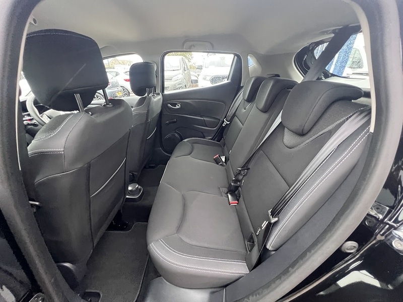 Used Renault Clio for sale - 76128064: Photo 15