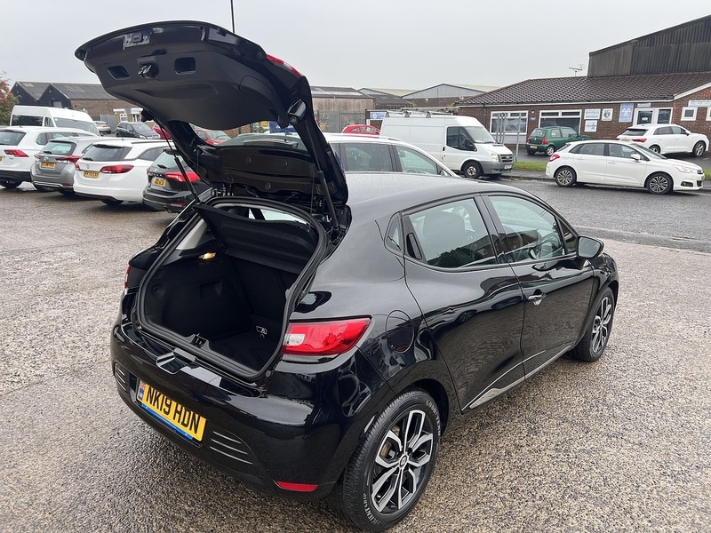 Used Renault Clio for sale - 76128064: Photo 18