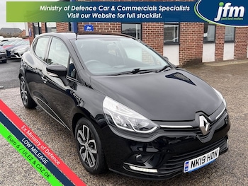 Renault - Clio