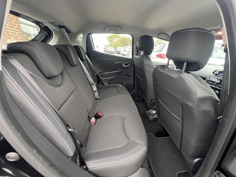 Used Renault Clio for sale - 76128064: Photo 4