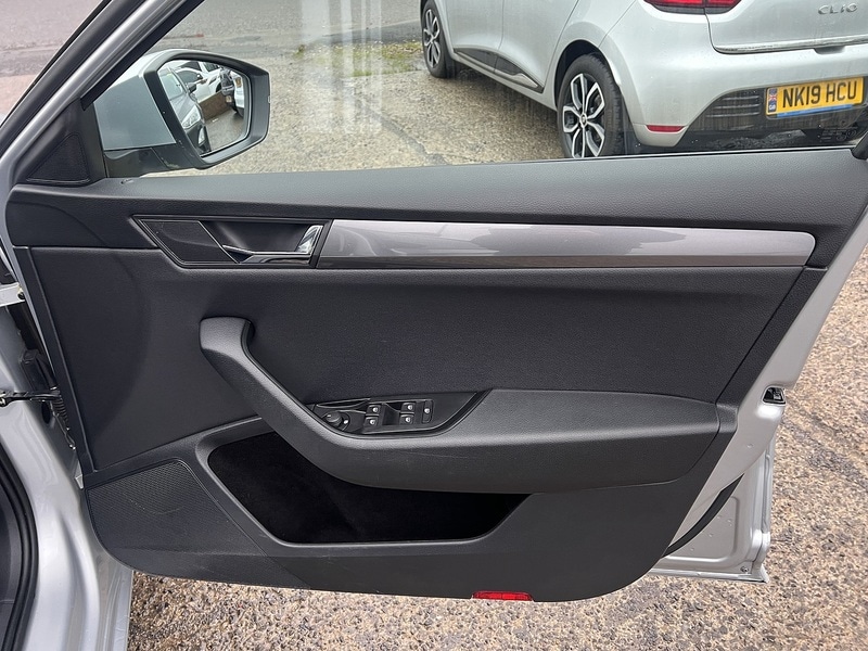 Used Skoda Superb 2025 for sale - 77283782: Photo 16