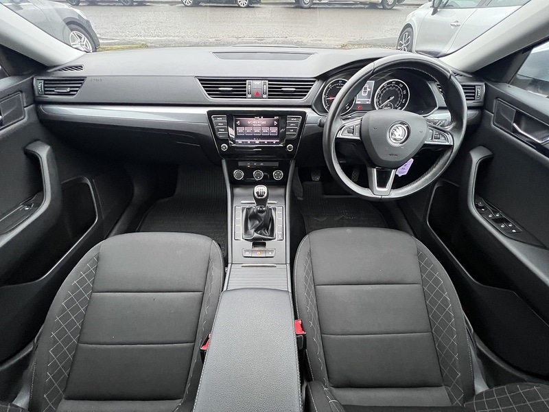 Used Skoda Superb 2025 for sale - 77283782: Photo 2