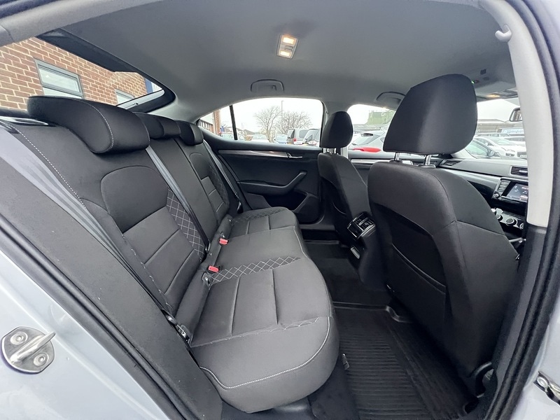 Used Skoda Superb 2025 for sale - 77283782: Photo 4