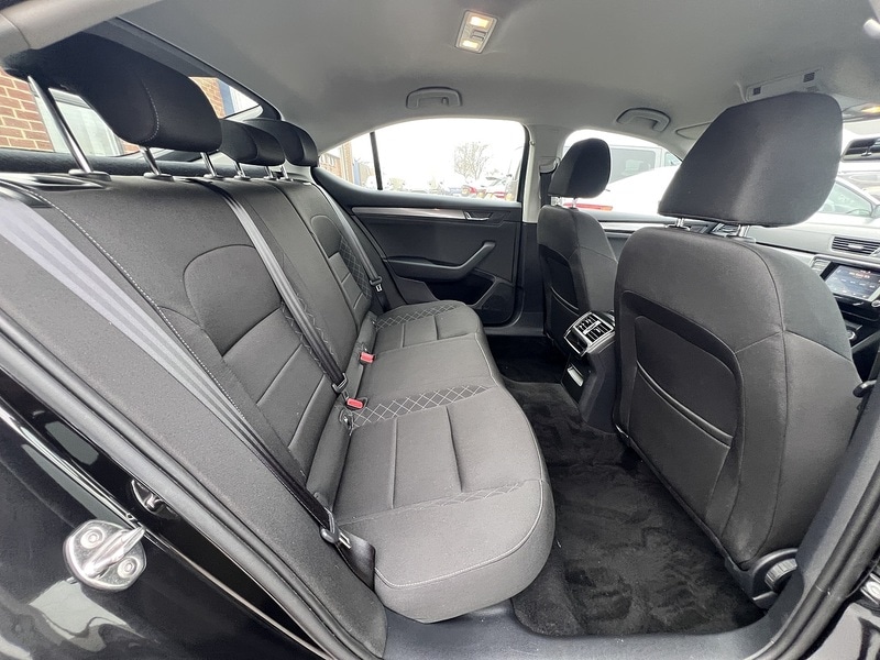 Used Skoda Superb for sale - 77370290: Photo 4