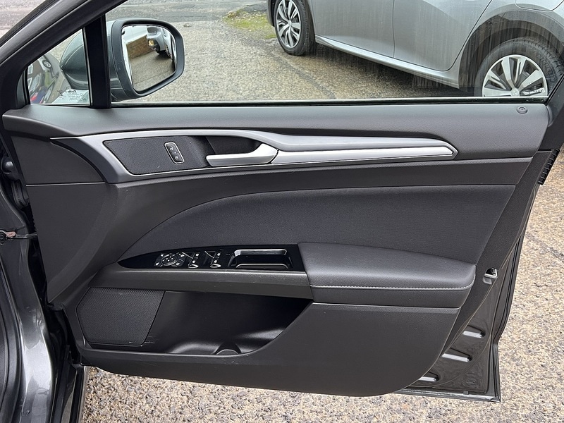 Used Ford Mondeo 2025 for sale - 77046258: Photo 15