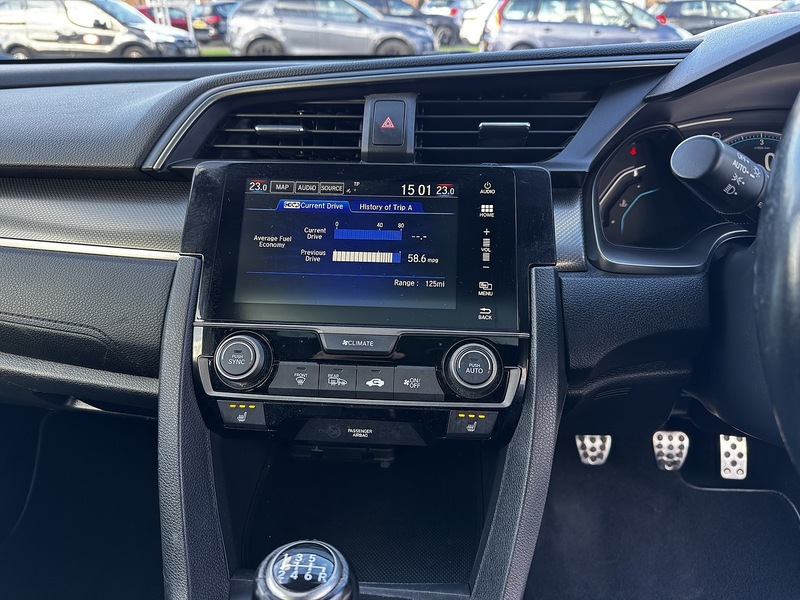 Used Honda Civic 2019 for sale - 76236305: Photo 12