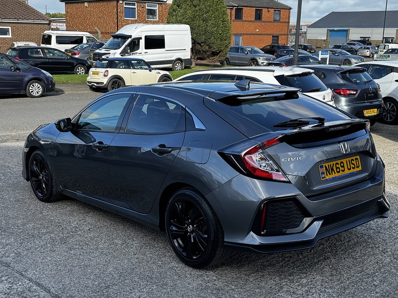 Used Honda Civic 2019 for sale - 76236305: Photo 7