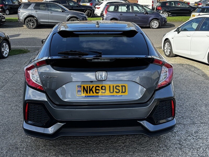 Used Honda Civic 2019 for sale - 76236305: Photo 8