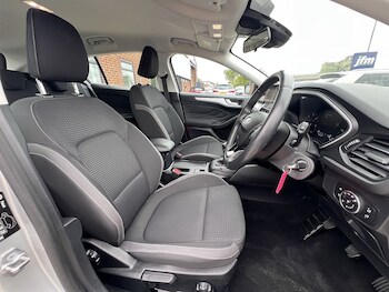 Used Ford Focus 2019 for sale - 75296426: Photo