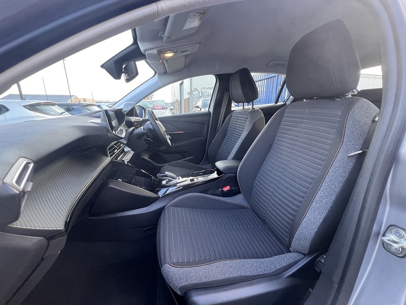 Used Peugeot E-208 for sale - 76520855: Photo 13