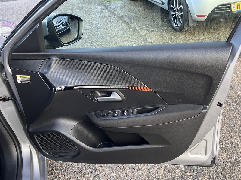 Used Peugeot E-208 for sale - 76520855: Photo 18