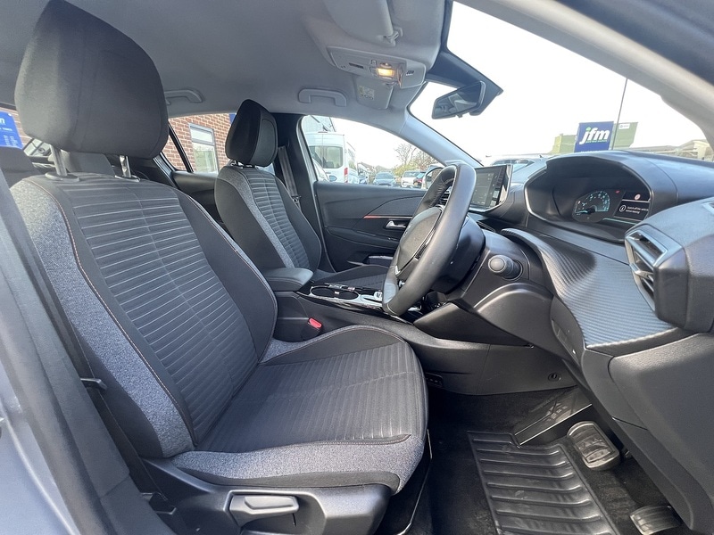 Used Peugeot E-208 for sale - 76520855: Photo 3